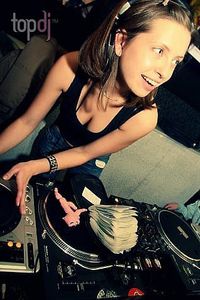 DJ Veronika