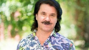 Павло Зібров
