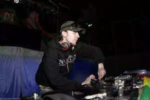 DJ HoloGhost