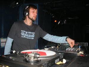 DJ D.mon