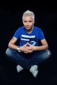 DJ Anna Lee