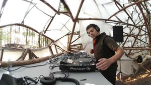 DJ Manu