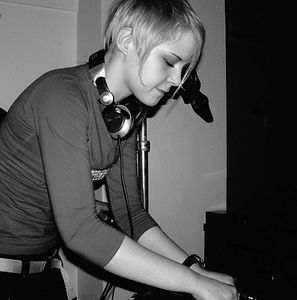 DJ Tonika