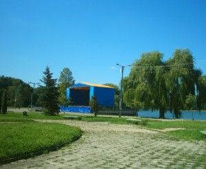 Міське Озеро