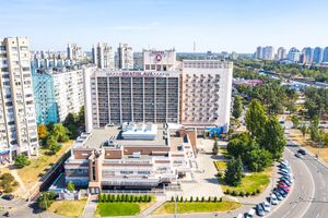 Готельний комплекс "Братислава"