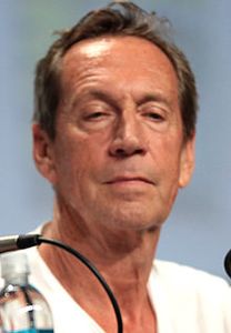 Jonathan Hyde