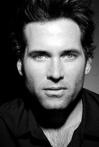 Eion Bailey