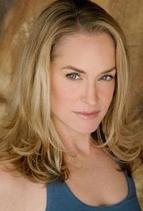 Amanda Wyss
