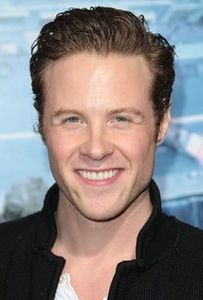Ashton Holmes