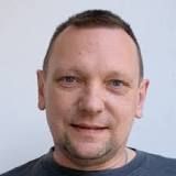 Lutz Schnell