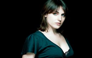 Antje Traue