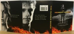 The Hunger Games (3-Disc Deluxe Edition)