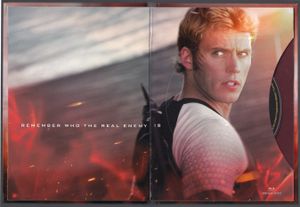The Hunger Games: Catching Fire (3-Disc Deluxe Edition)