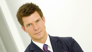 Eric Mabius