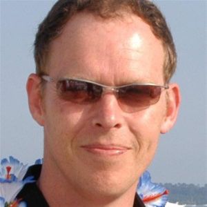 Glenn Standring