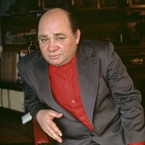 Евгений Леонов