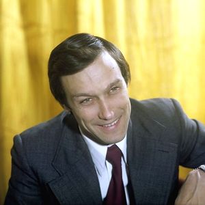 Олег Янковский