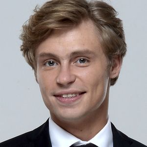 Александр Головин