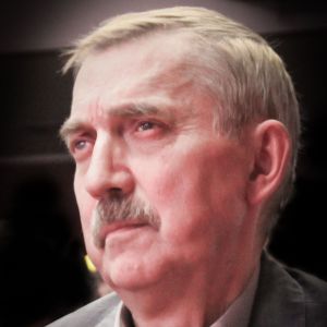 Евгений Киндинов