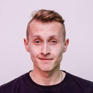 Роман Колотухин