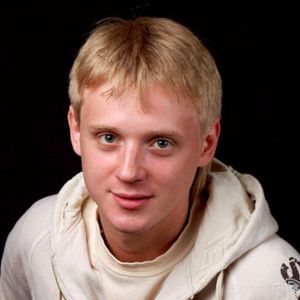 Денис Кравцов