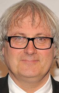 Simon Curtis