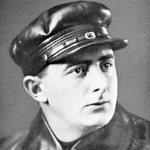 Дзига Вертов