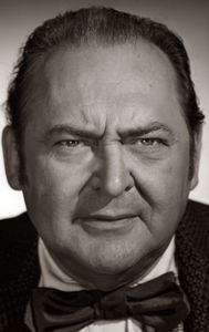 Edward Arnold