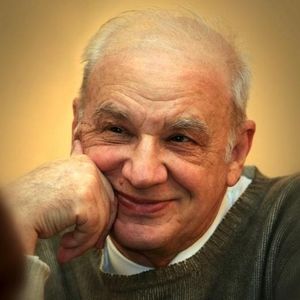Дмитрий Сухарев