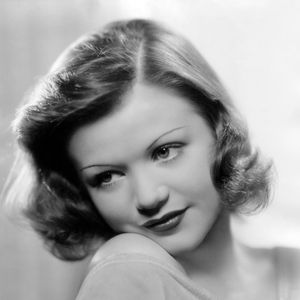 Simone Simon