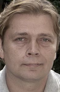 Александр Бобровский