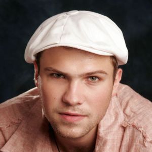 Иван Лапин