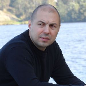 Игорь Гайдаров