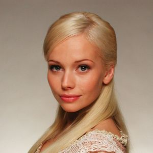 Елена Корикова