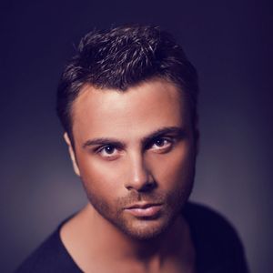 Евгений Хазов