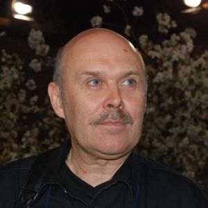 Сергей Овчаров