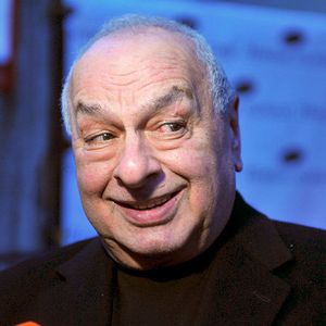 Левон Оганезов