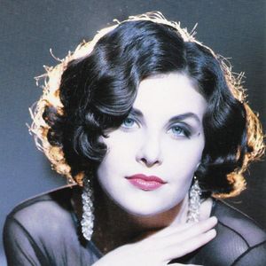 Sherilyn Fenn