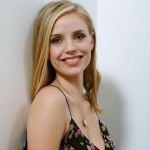 Kelli Garner