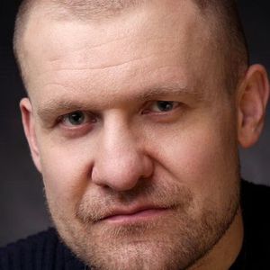 Александр Кухаренко