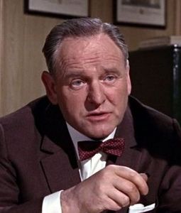 Bernard Lee