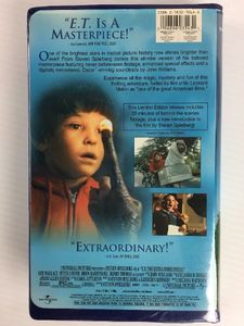 E.T. The Extra-Terrestrial (Limited Edition)