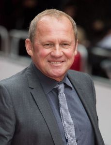 Peter Firth