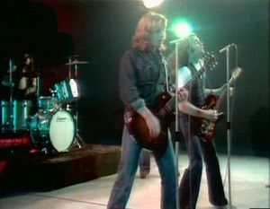 Status Quo: Down Down
