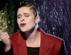 Coldcut & Lisa Stansfield: People Hold On