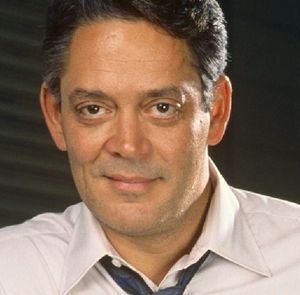 Raúl Juliá