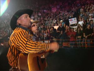 Garth Brooks: Two Of A Kind, Workin' On A Full House