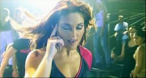 Belle Perez: Kiss And Make Up