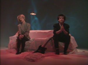 Roxette: It Must Have Been Love (Christmas For The Brokenhearted) (Early TV Performance At Swedish Chart Show)