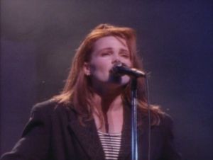 Belinda Carlisle: World Without You